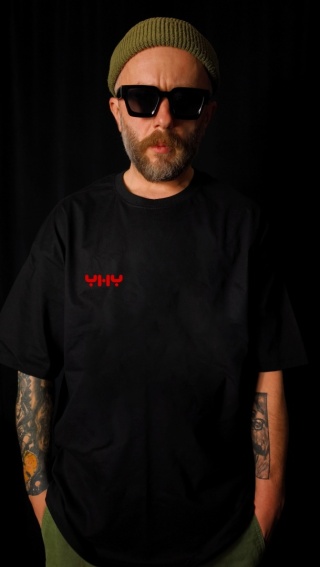 T-SHIRT YHY LOGO 3 BACK BLACK (PREORDER)