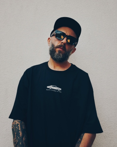 ZESTAW 2 MO KESZ CD/HOODIE/5 PANELS/T-SHIRT/KOMPILACJA GRATIS (PREORDER)